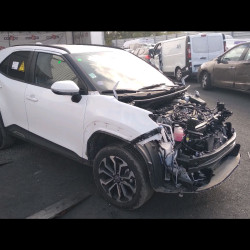 Toyota YARIS CROSS (MXP_) 1.5 hybrid traction intégrale (mxpj15) (2020) 5 portes